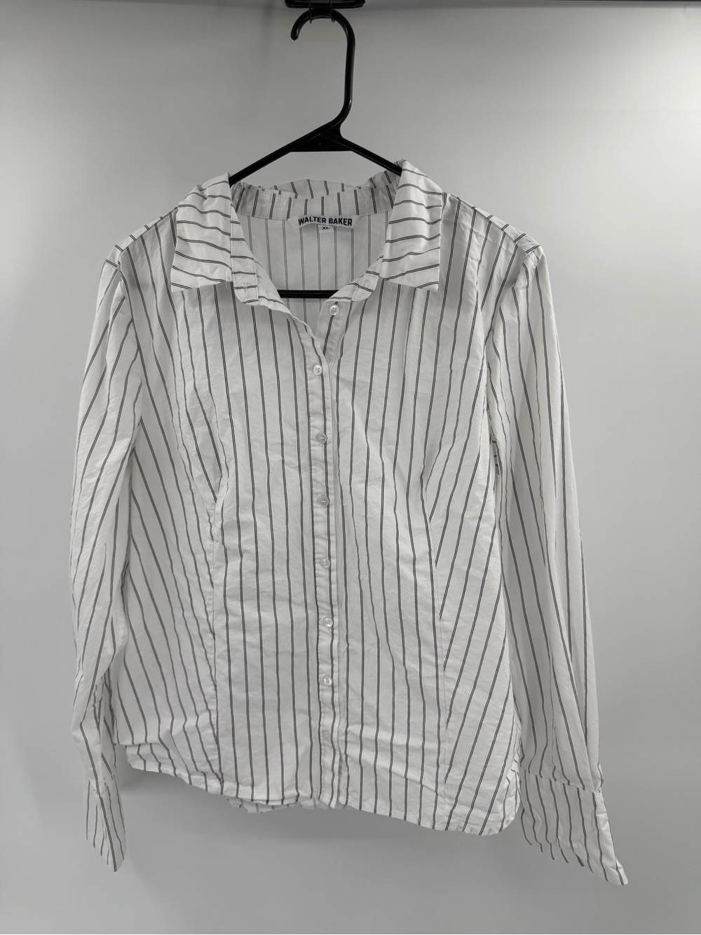 Walter Baker White Vertical-Stripe Button-Up Shirt 100% Cotton Womens XL Slim